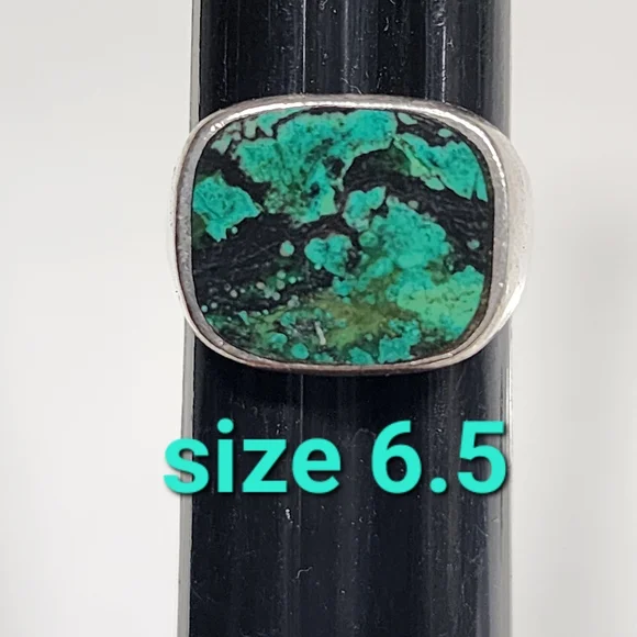 Vintage sterling silver ring made in Israel size 6.5 beautiful green sto… - Picture 4 of 8